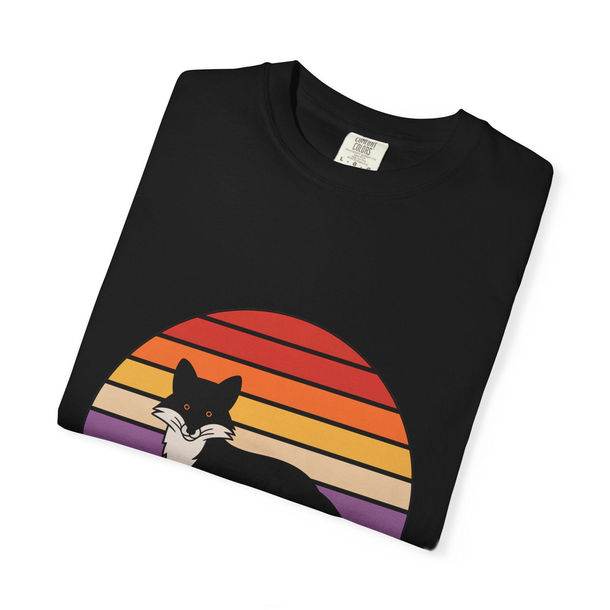 Retro Sunset Fox Badge T-Shirt