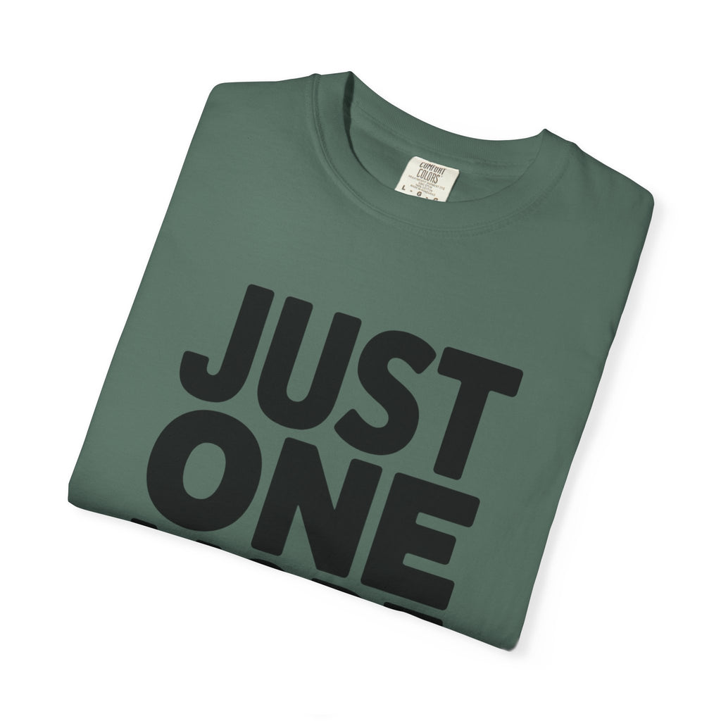 Just One More Chapter Shirt, Funny Book Lover T-Shirt, Bookworm Gift, Reading Addict Tee, Minimalist Typography Bookish Shirt