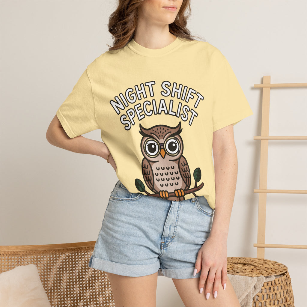 Night Shift Owl Shirt, Funny Night Shift Specialist T-Shirt, Cute Owl With Glasses Tee, Nurse Gift, Night Owl Lover Gift