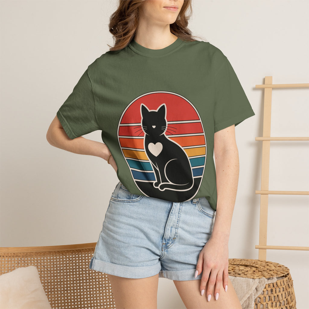 Cat Mom Sunset Badge Shirt, Retro Vintage Cat Lover T-Shirt, Minimalist Circular Badge Tee, Cute Cat Mom Gift