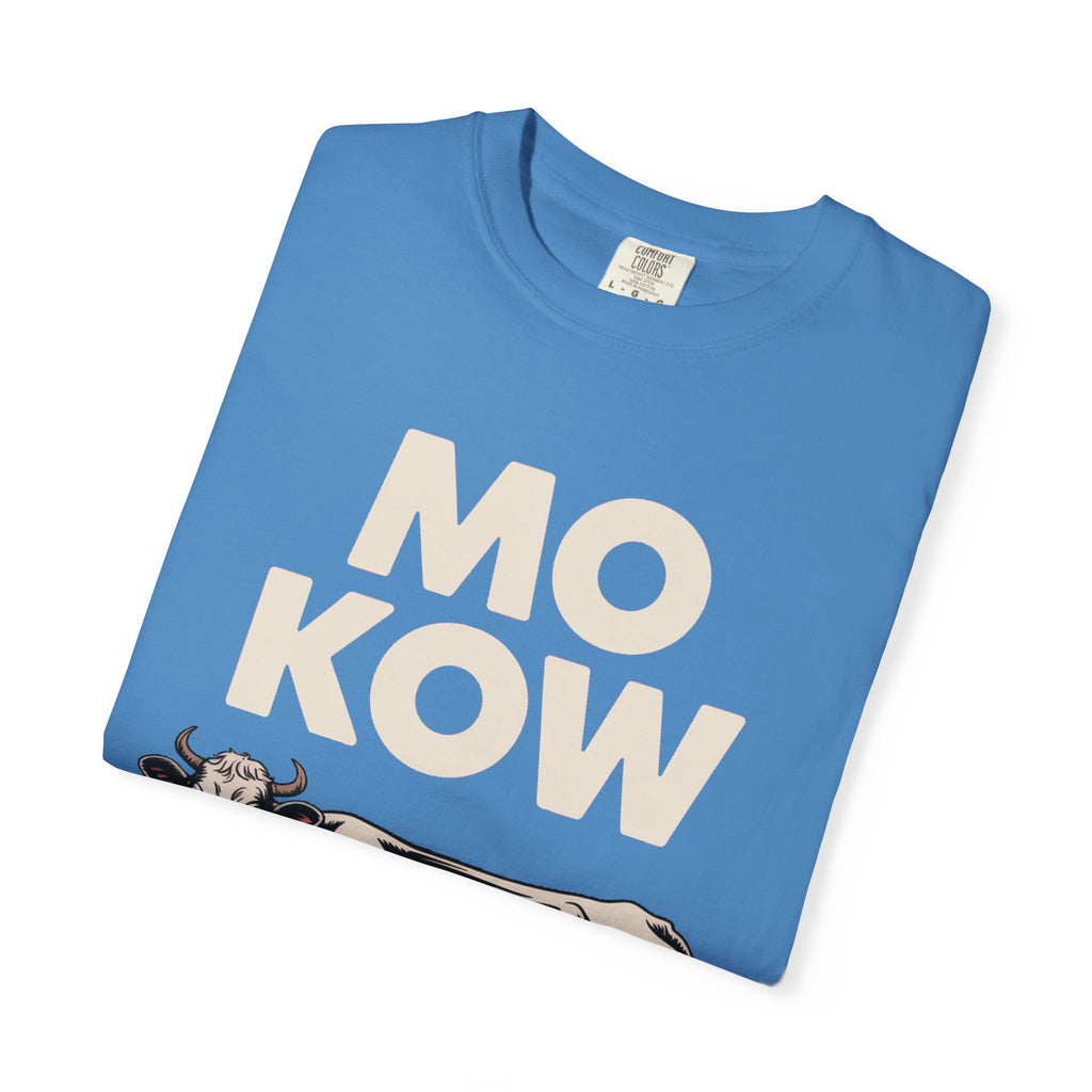 Mo Kow Funny Cow Shirt, Absurd Meme T-Shirt, Deadpan Farm Animal Tee, Weird Cow Lover Gift, Funny Misspelled Label Shirt
