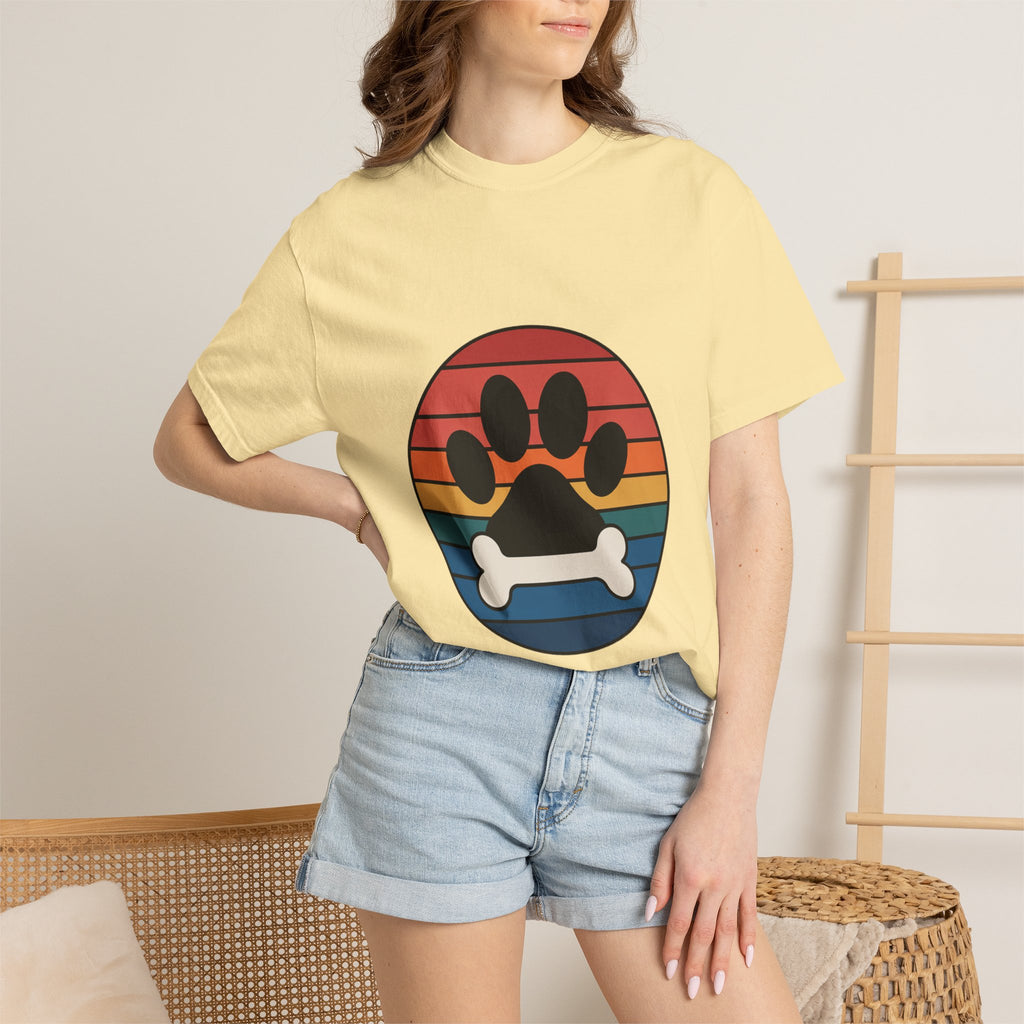 Dog Mom Retro Badge Shirt, Vintage Sunset Dog Lover T-Shirt, Retro Travel Sticker Style Dog Mama Gift Tee