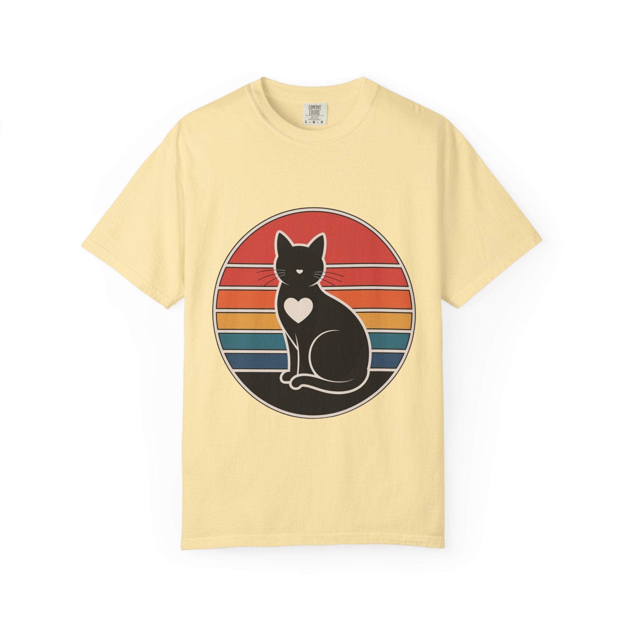 Cat Mom Sunset Badge Shirt, Retro Vintage Cat Lover T-Shirt, Minimalist Circular Badge Tee, Cute Cat Mom Gift