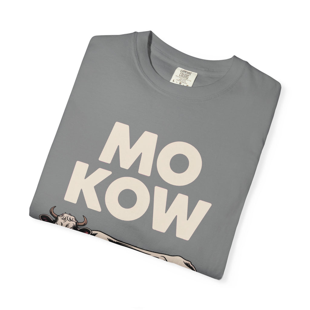 Mo Kow Funny Cow Shirt, Absurd Meme T-Shirt, Deadpan Farm Animal Tee, Weird Cow Lover Gift, Funny Misspelled Label Shirt
