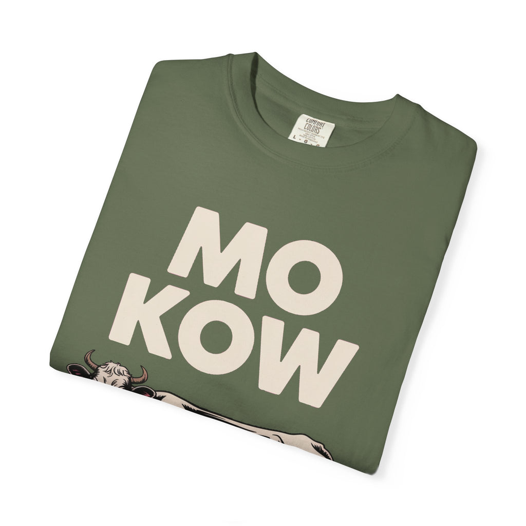 Mo Kow Funny Cow Shirt, Absurd Meme T-Shirt, Deadpan Farm Animal Tee, Weird Cow Lover Gift, Funny Misspelled Label Shirt