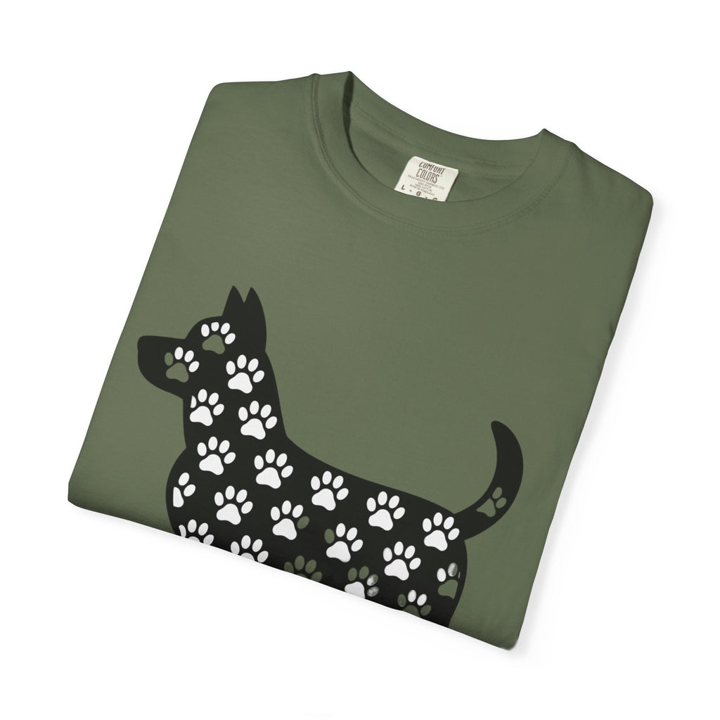 Puppy Love Dog Shirt, Cute Dog Silhouette T-Shirt, Paw Print Pattern Tee, Dog Lover Gift, Minimalist Dog Mom Shirt