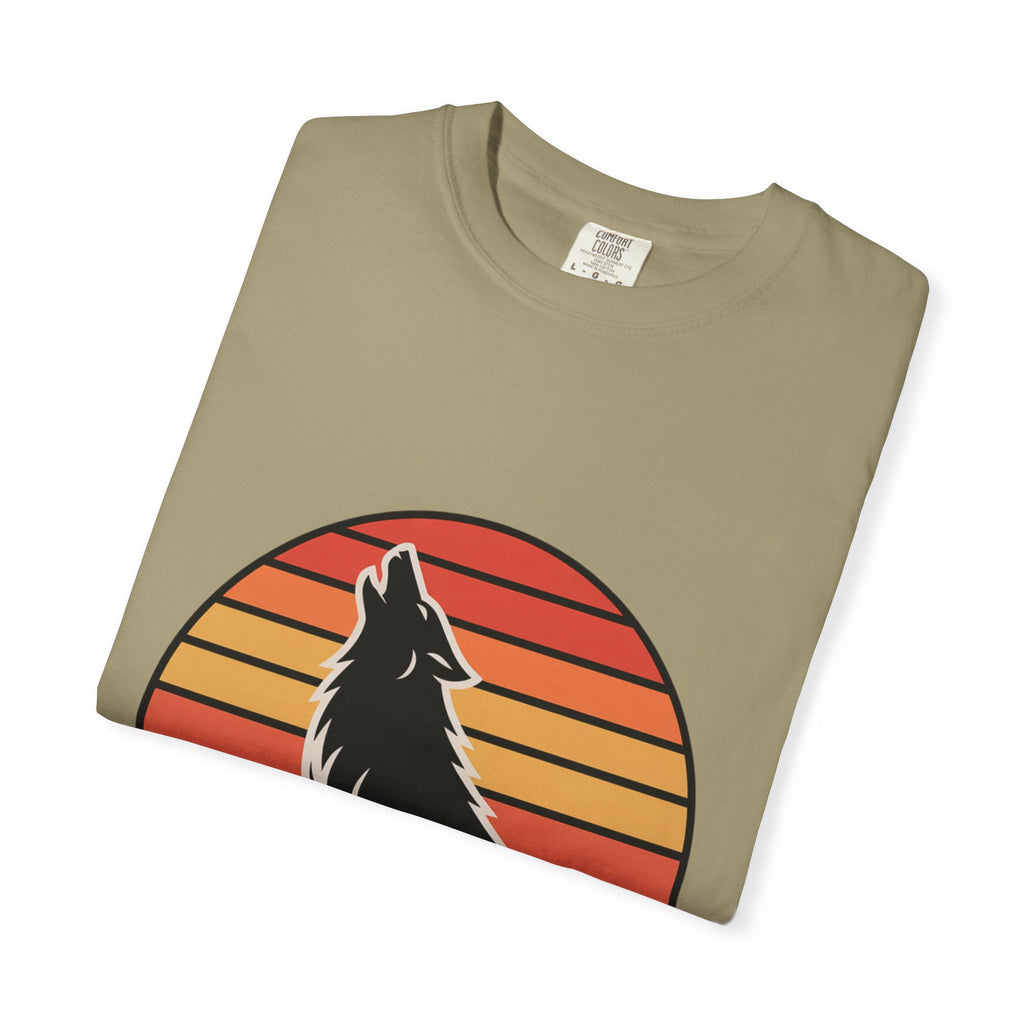 Retro Sunset Wolf Badge T-Shirt