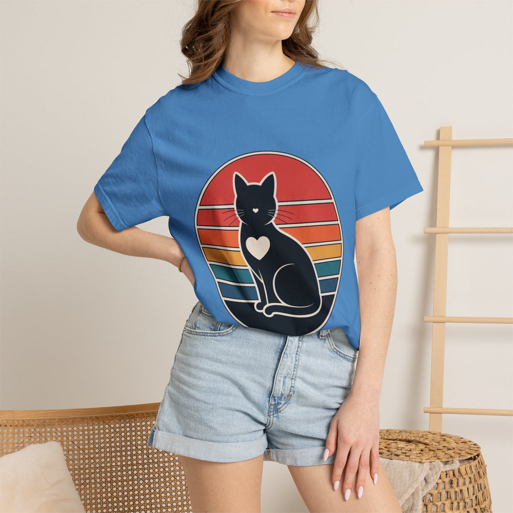 Cat Mom Sunset Badge Shirt, Retro Vintage Cat Lover T-Shirt, Minimalist Circular Badge Tee, Cute Cat Mom Gift