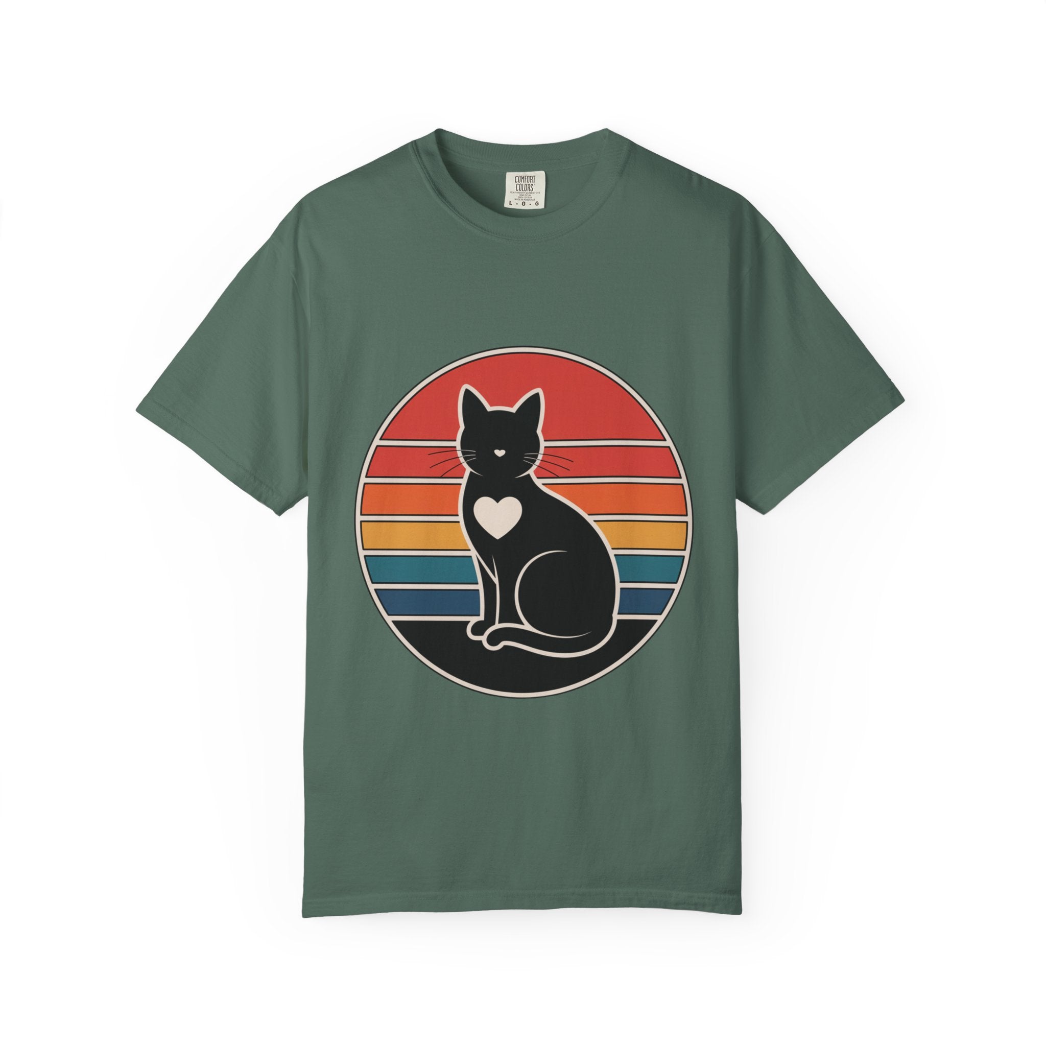 Cat Mom Sunset Badge Shirt, Retro Vintage Cat Lover T-Shirt, Minimalist Circular Badge Tee, Cute Cat Mom Gift