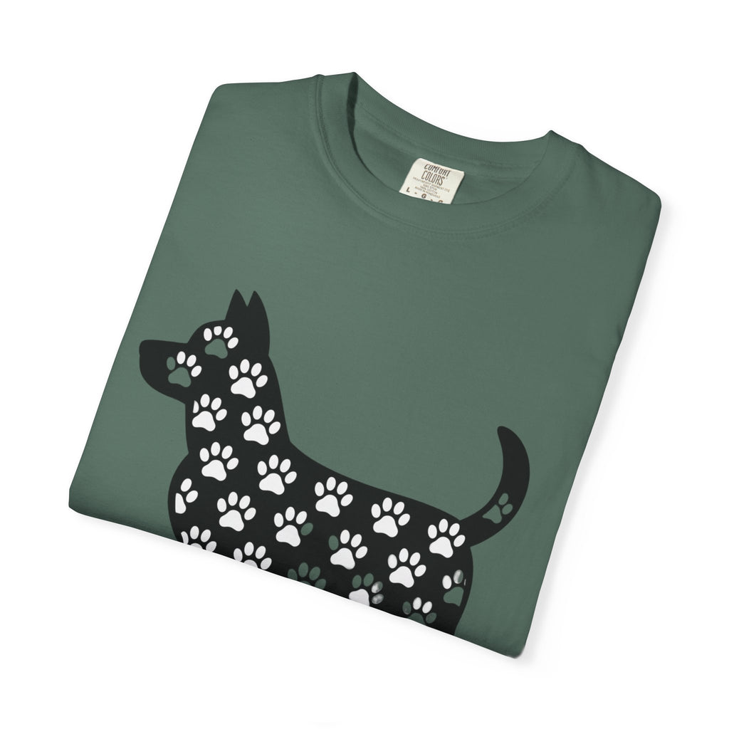 Puppy Love Dog Shirt, Cute Dog Silhouette T-Shirt, Paw Print Pattern Tee, Dog Lover Gift, Minimalist Dog Mom Shirt