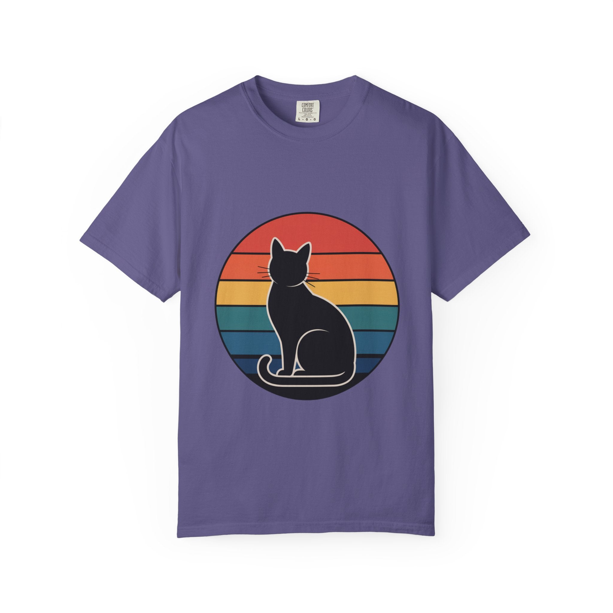 Retro Sunset Cat Badge T-Shirt