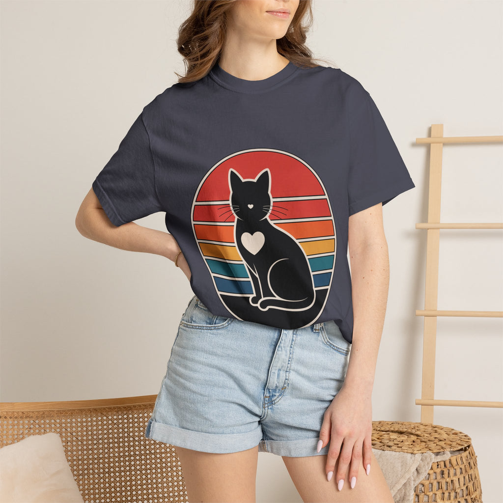 Cat Mom Sunset Badge Shirt, Retro Vintage Cat Lover T-Shirt, Minimalist Circular Badge Tee, Cute Cat Mom Gift