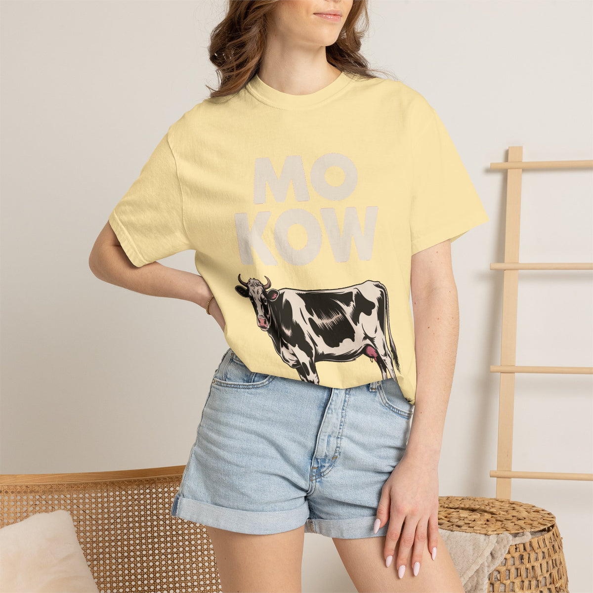 Mo Kow Funny Cow Shirt, Absurd Meme T-Shirt, Deadpan Farm Animal Tee, Weird Cow Lover Gift, Funny Misspelled Label Shirt