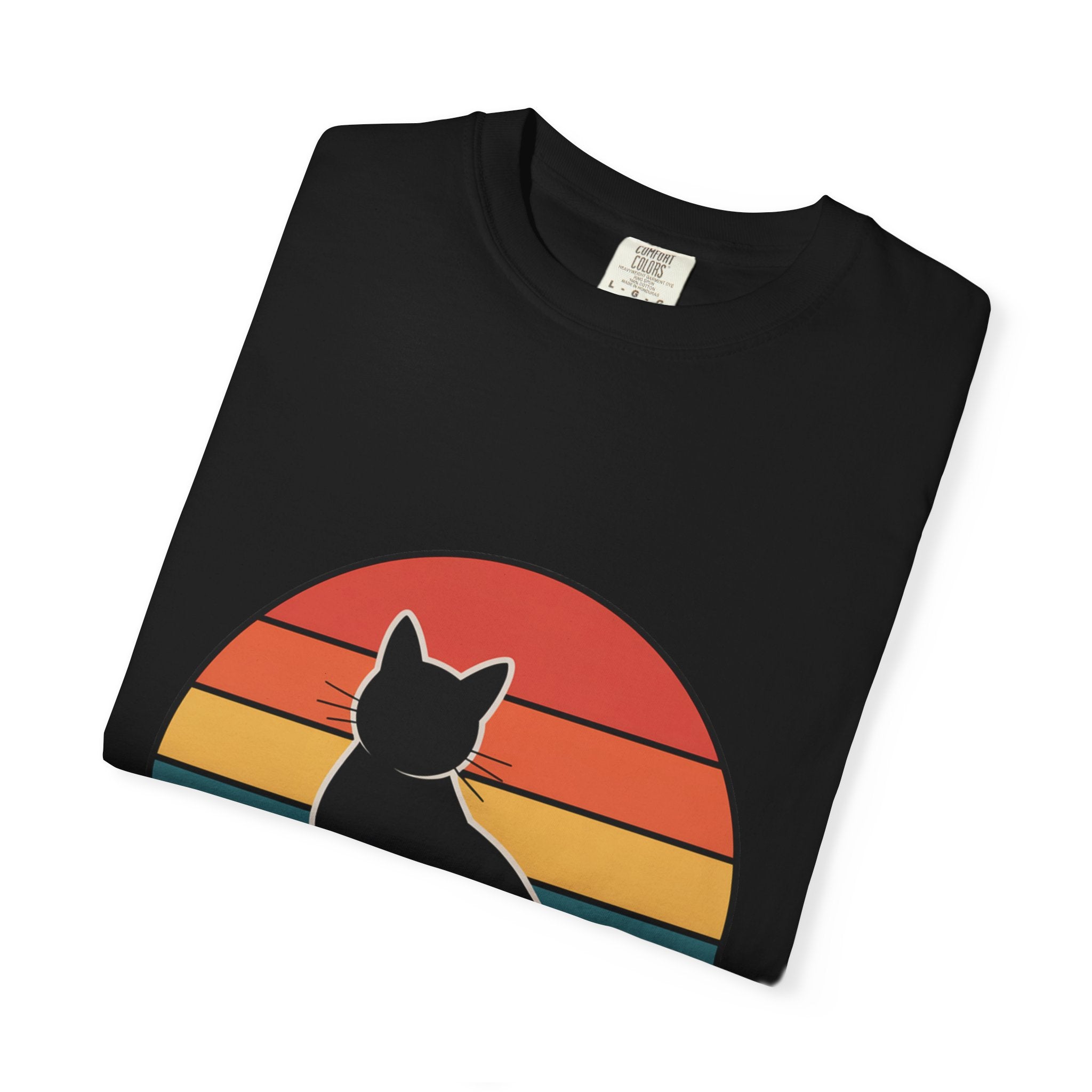 Retro Sunset Cat Badge T-Shirt