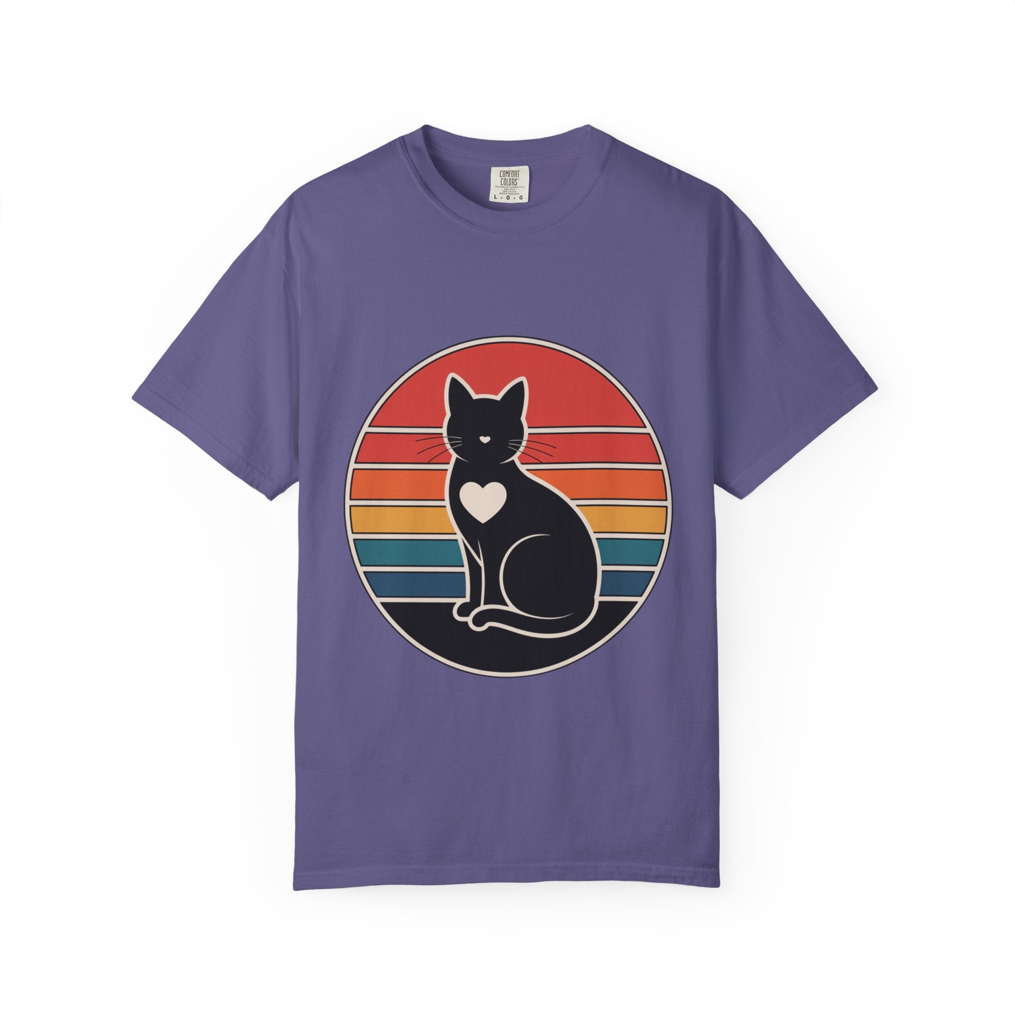 Cat Mom Sunset Badge Shirt, Retro Vintage Cat Lover T-Shirt, Minimalist Circular Badge Tee, Cute Cat Mom Gift