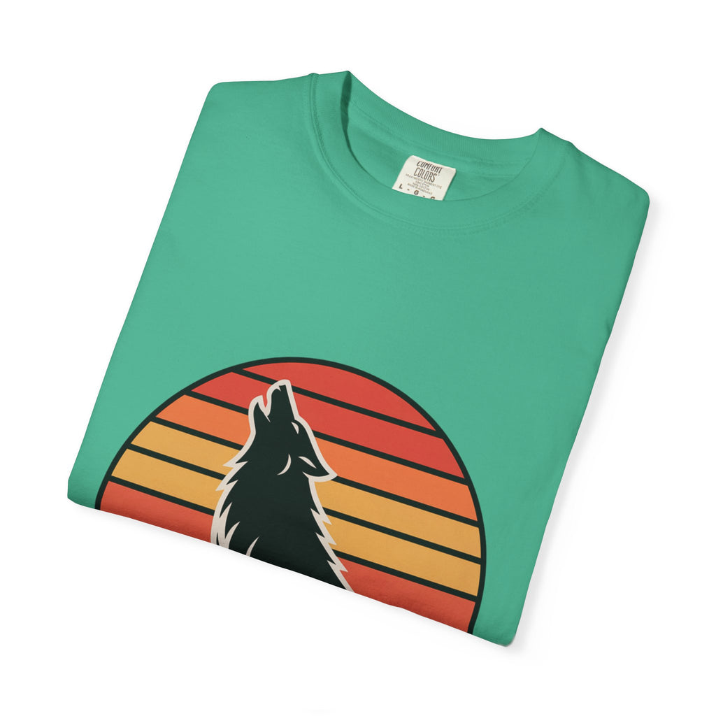 Retro Sunset Wolf Badge T-Shirt