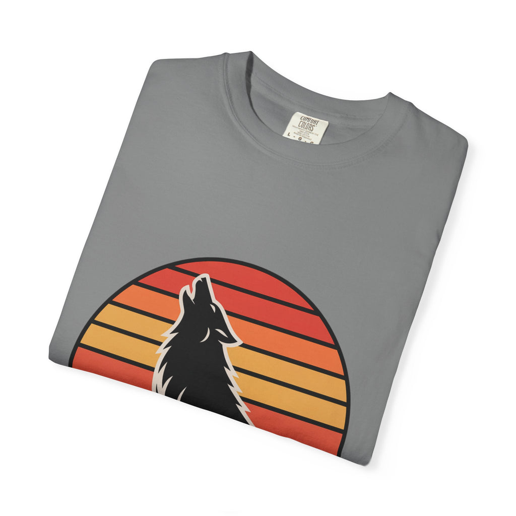 Retro Sunset Wolf Badge T-Shirt