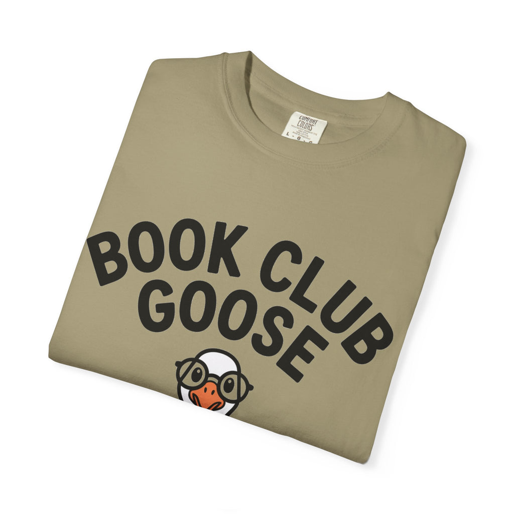 Book Club Goose Shirt, Funny Reading Goose T-Shirt, Bookworm Gift, Cute Bookish Bird Tee, Librarian Gift Shirt