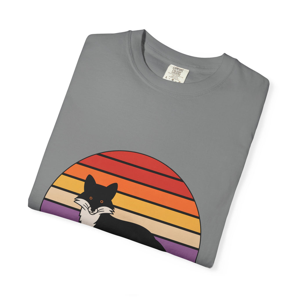 Retro Sunset Fox Badge T-Shirt