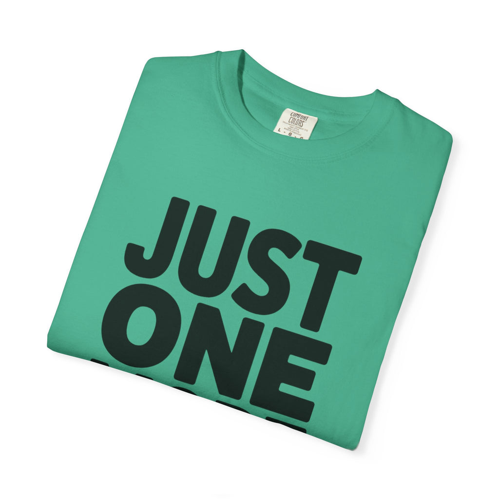 Just One More Chapter Shirt, Funny Book Lover T-Shirt, Bookworm Gift, Reading Addict Tee, Minimalist Typography Bookish Shirt