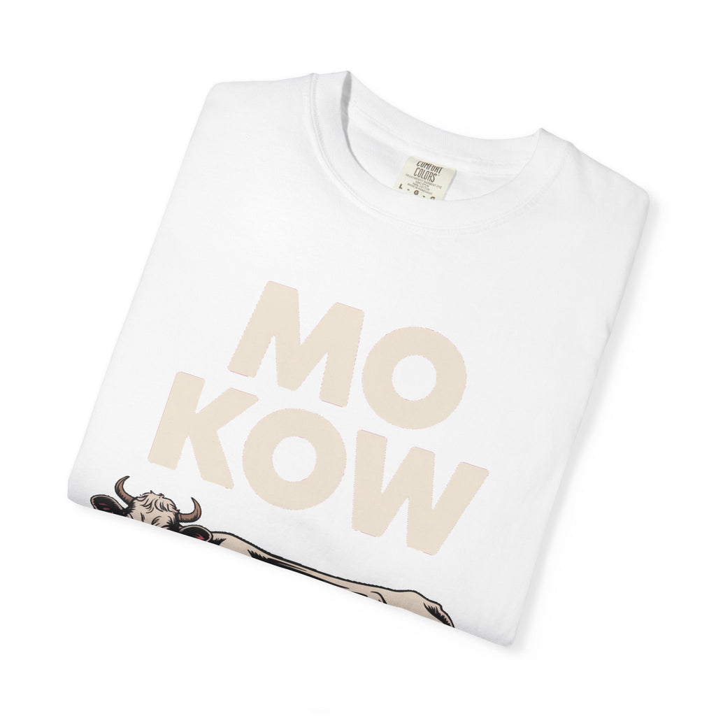 Mo Kow Funny Cow Shirt, Absurd Meme T-Shirt, Deadpan Farm Animal Tee, Weird Cow Lover Gift, Funny Misspelled Label Shirt