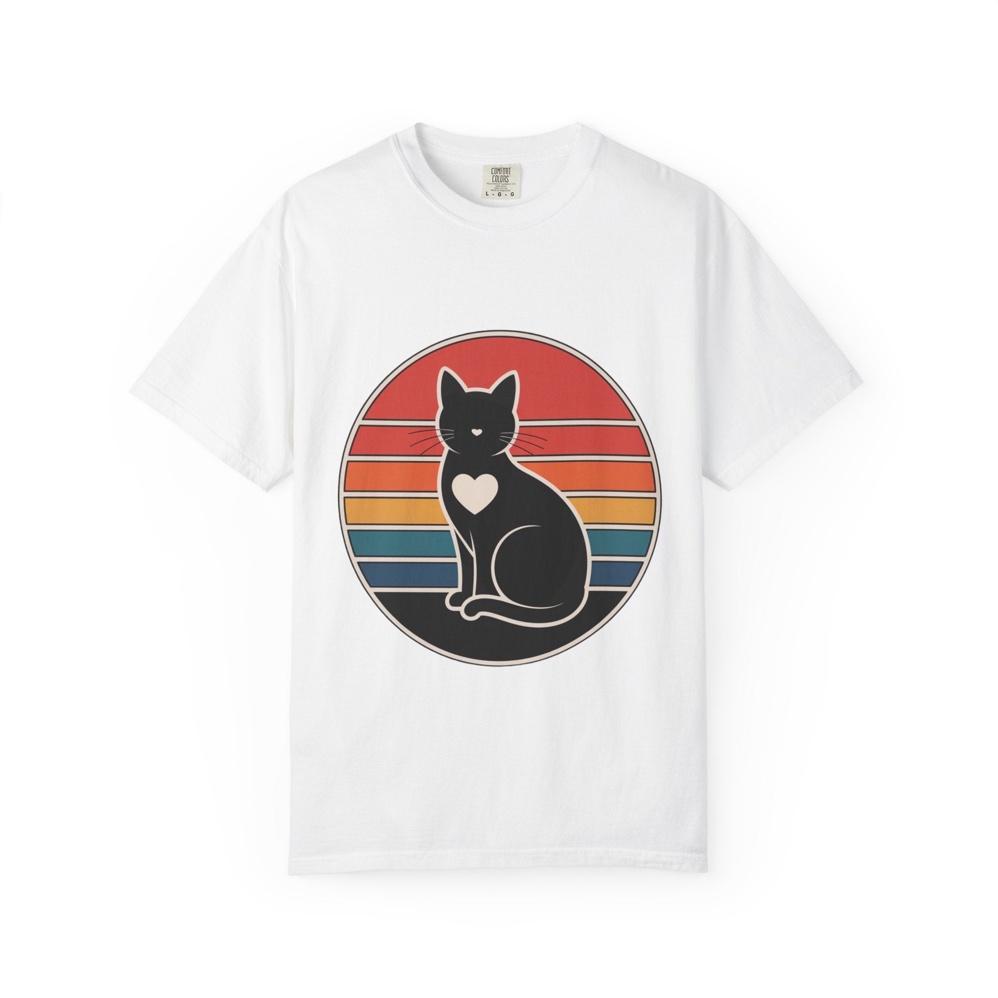 Cat Mom Sunset Badge Shirt, Retro Vintage Cat Lover T-Shirt, Minimalist Circular Badge Tee, Cute Cat Mom Gift
