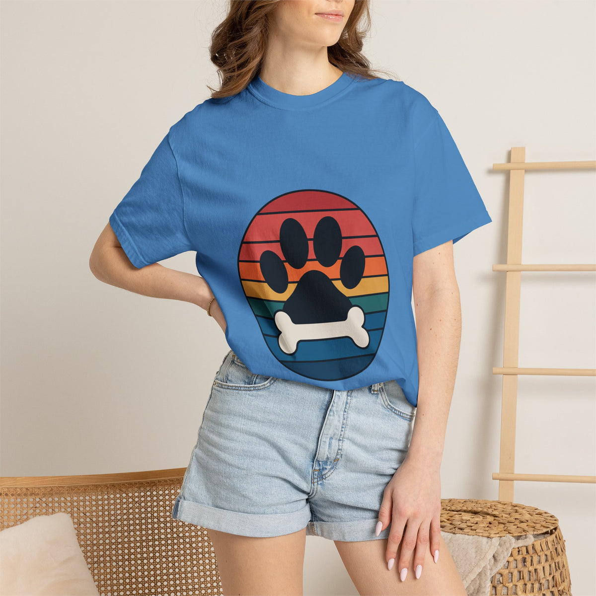 Dog Mom Retro Badge Shirt, Vintage Sunset Dog Lover T-Shirt, Retro Travel Sticker Style Dog Mama Gift Tee
