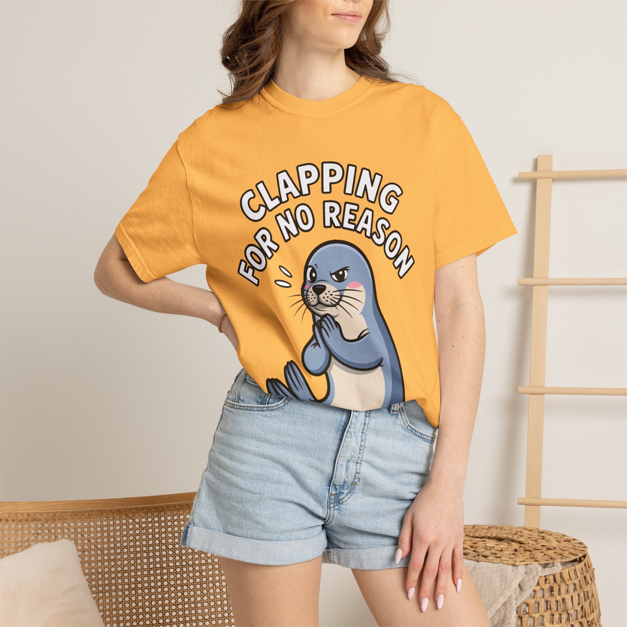Clapping For No Reason Seal Shirt, Funny Sassy Seal T-Shirt, Cute Cartoon Animal Tee, Sarcastic Meme Gift
