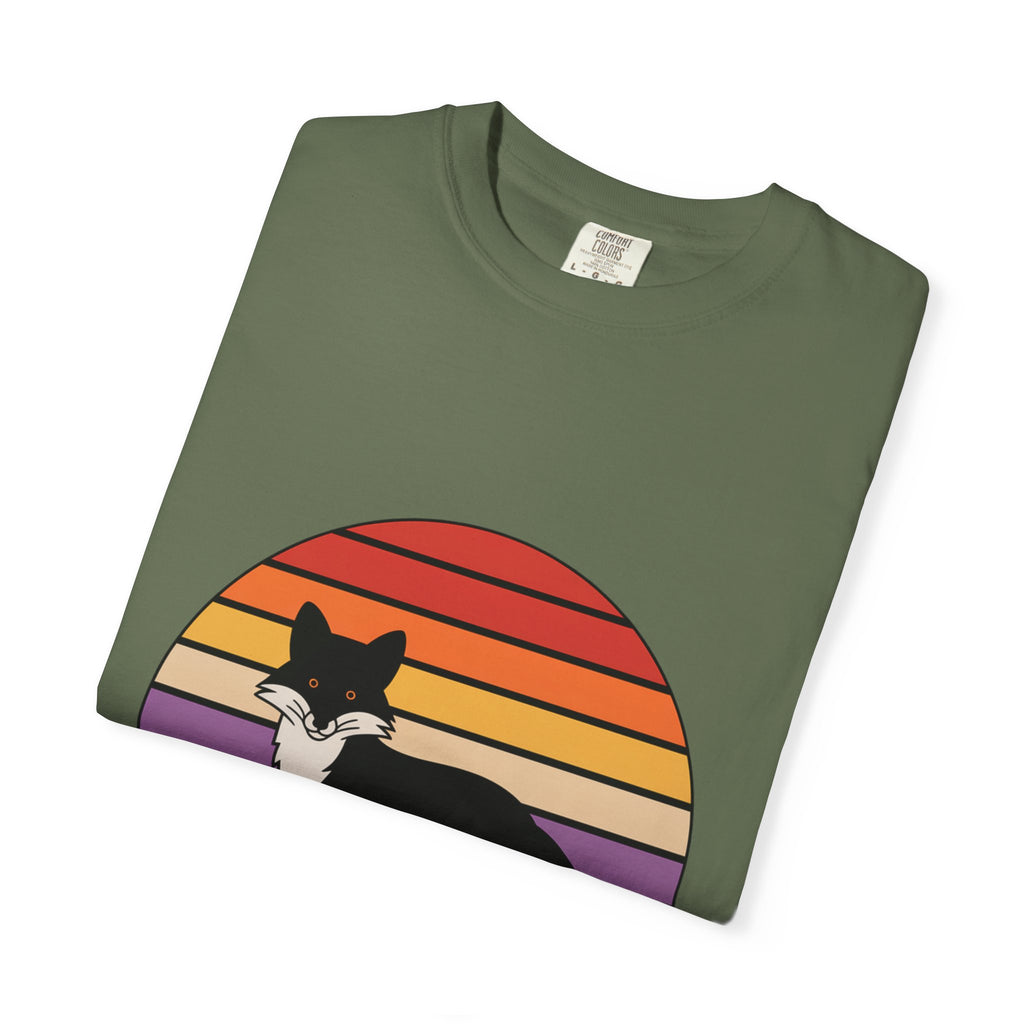 Retro Sunset Fox Badge T-Shirt