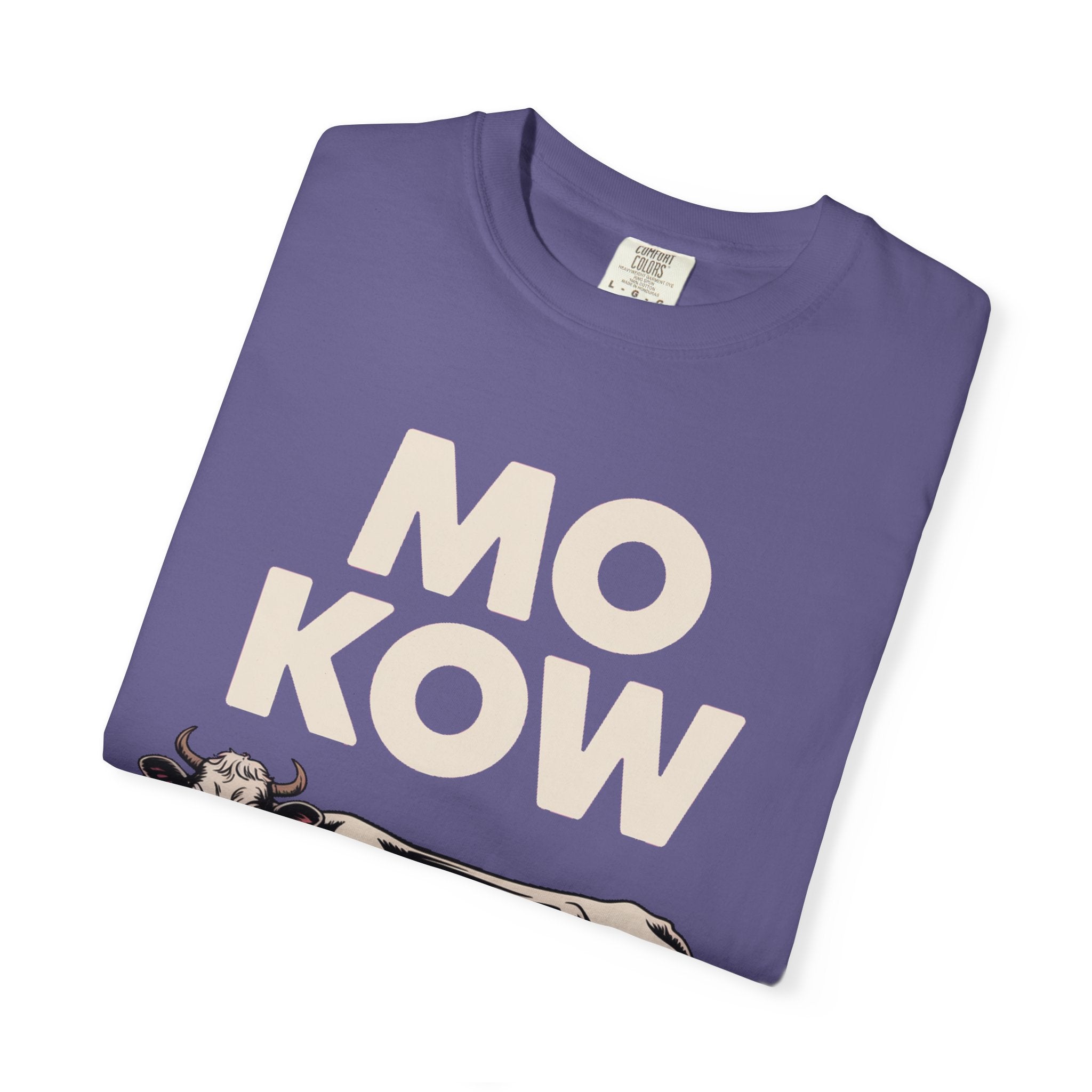Mo Kow Funny Cow Shirt, Absurd Meme T-Shirt, Deadpan Farm Animal Tee, Weird Cow Lover Gift, Funny Misspelled Label Shirt