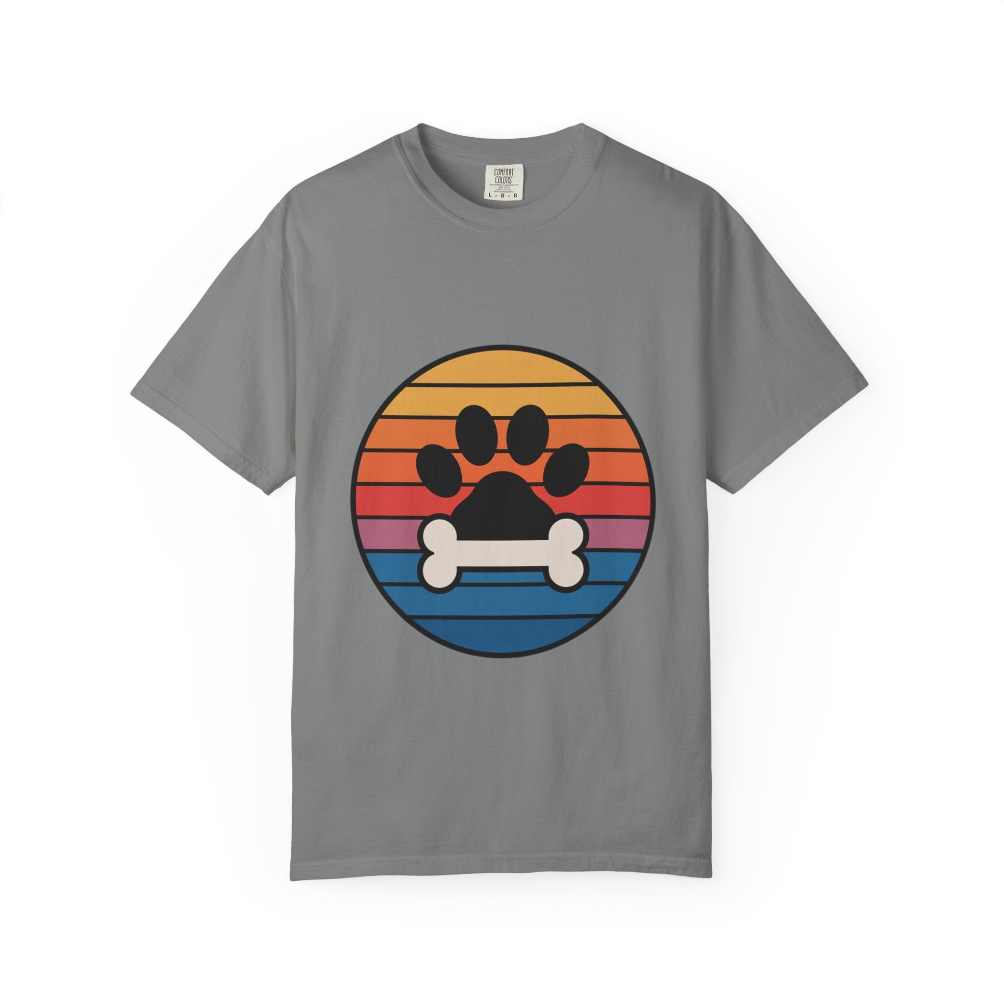 Dog Mom Retro Badge Shirt, Vintage Sunset Dog Lover T-Shirt, Retro Circle Badge Dog Mama Tee, Cute Paw Print Bone Graphic Shirt